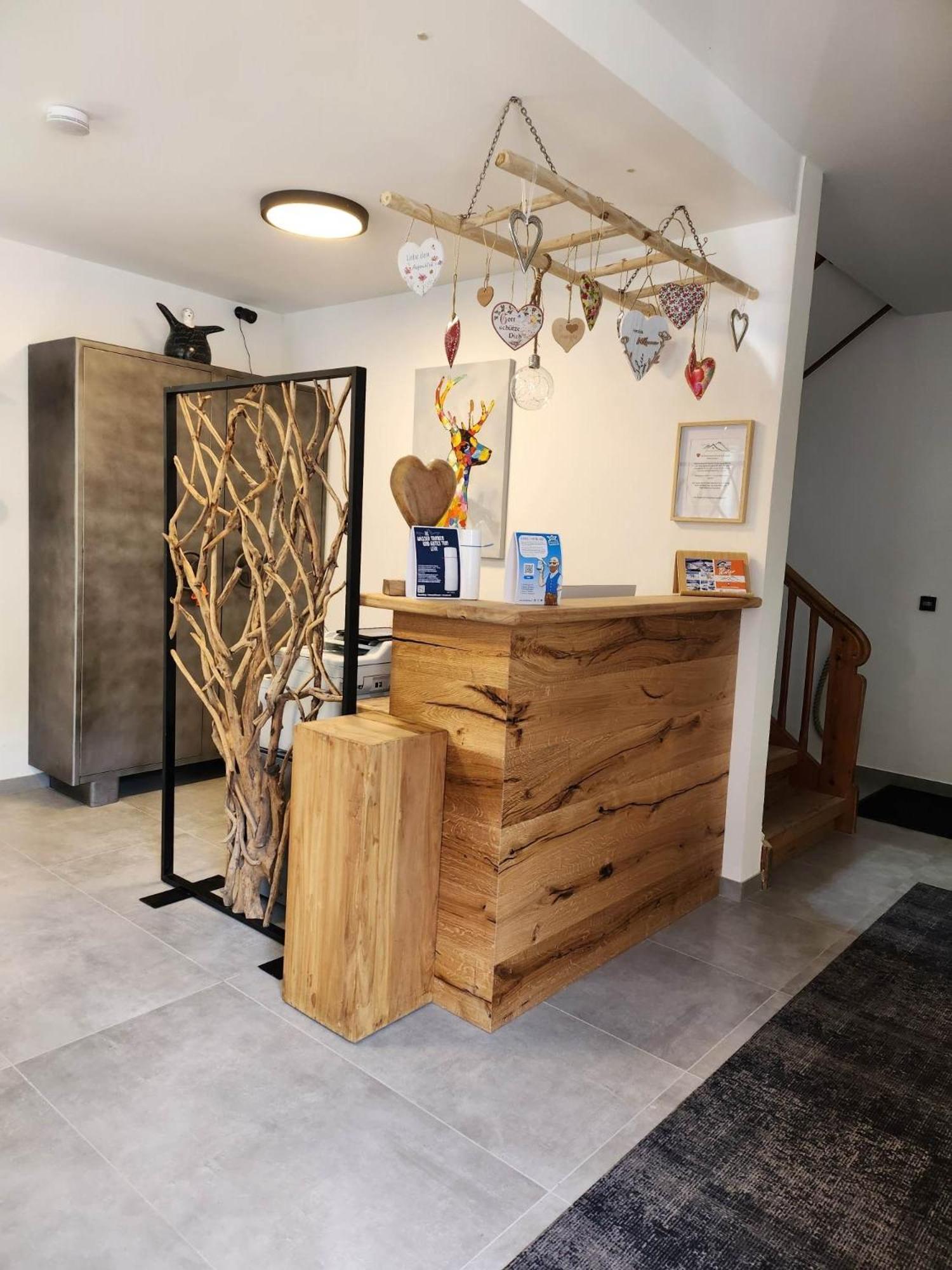 Leni'S Mountain Appartements Dienten am Hochkoenig Ngoại thất bức ảnh